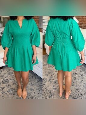 Emerald Green V-Neck Puff Sleeve Mini Dress